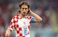 مودريتش رفض عرضا مغريا من نادي النصر وسيعتزل في ريال مدريد...
