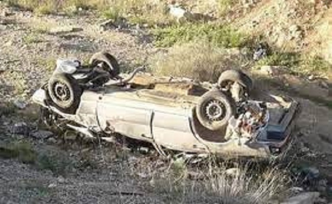 وفاة شخصين جراء انقلاب سيارة