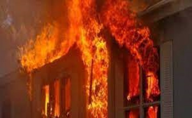 تفحم شاب داخل كوخ قصديري بالجزائر الجديدة !
