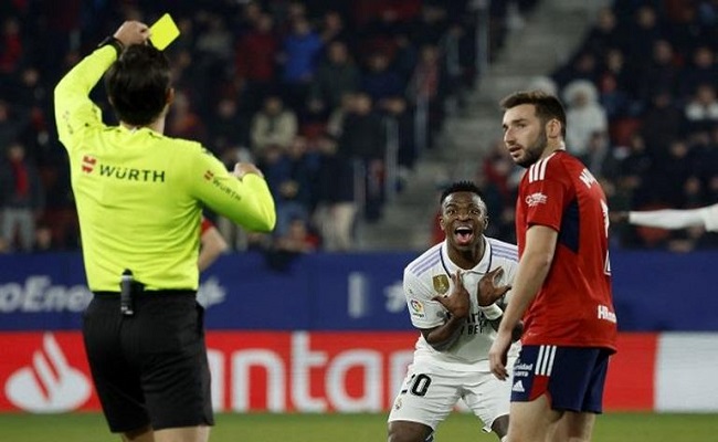 اتهامات بمجاملة نجم ريال مدريد...