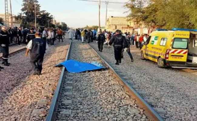 قطار لنقل المسافرين ينهي حياة ثلاثيني بالبويرة
