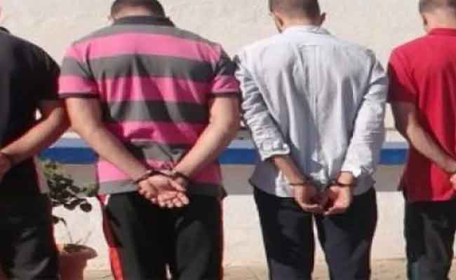 الإطاحة بعصابة إجرامية تحترف سرقة قطع غيار من الوزن الثقيل بتبسة