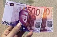 جماهير ريال مدريد تتظاهر بنقود تحمل صور لابورتا...