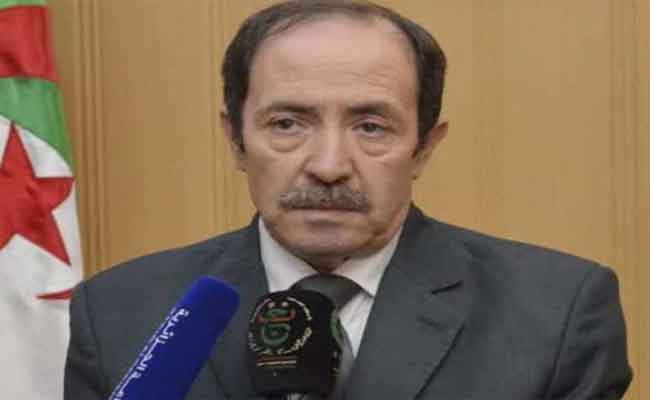 بلعابد لا يستبعد القضاء على الأمية