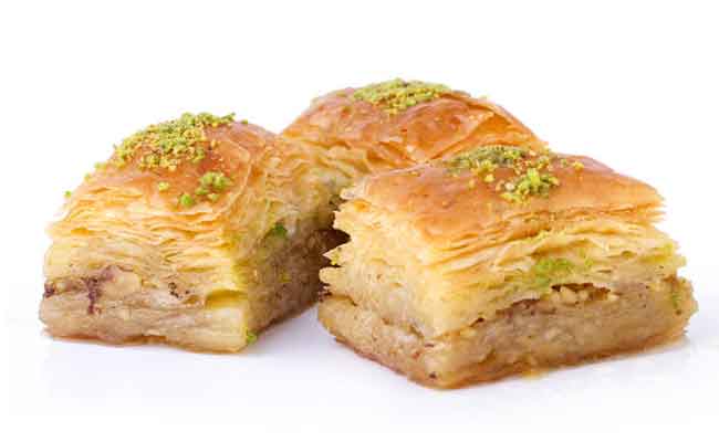 كلاج بالجوز والقرفة