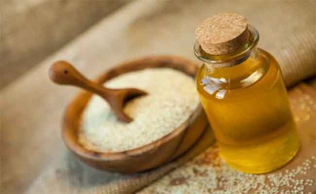 فوائد زيت السمسم للأعصاب لا يُستهان بها...طبيبة تشرح