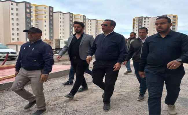 زيتوني يعطي تعليماته لتسريع وتيرة انجاز سكنات