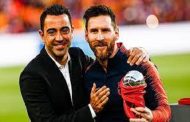 لاعبو برشلونة يؤيدون عودة ميسي...