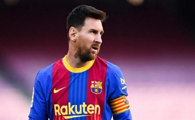 ميسي يتصدر 10 صفقات على طاولة برشلونة...
