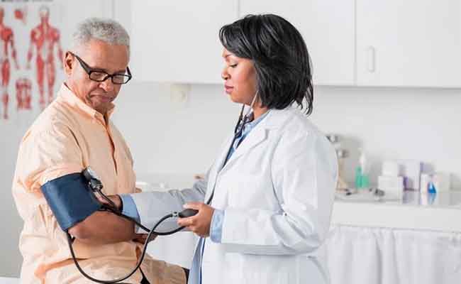 ضغط الدم المرتفع: 5 مضاعفات يمكن أن تحصل لك عند إهمال العلاج