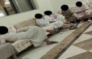 استغاثة 100 معتمر جزائري