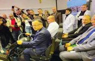 بهيكل سيارة من القرن الثامن عشر سنغزو السوق العالمية للسيارات الكهربائية