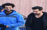 وكيل محمد صلاح يثير الجدل برسالة غامضة...