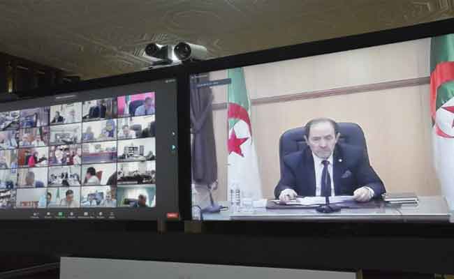 بلعابد يتفحص جاهزية مديريات التربية لإنجاح سير الامتحانات