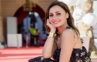 أشرف زكي يفتح الباب أمام حلا شيحة للعودة الى التمثيل و هذه الأخيرة تعتذر للأسرة الفنية بعد معاناة 4 سنوات...