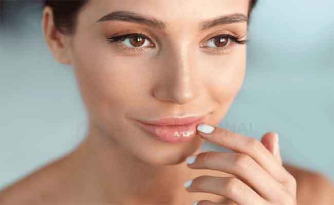 مقشرات طبيعية لتوريد الشفاه حضريها بنفسك واستمتعي بالنتيجة