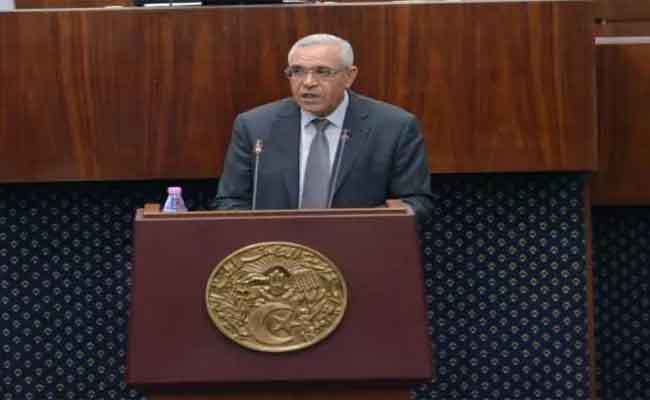 طبي يقدم مشروع قانون يتعلق بحماية أراضي الدولة بالمجلس الشعبي الوطني