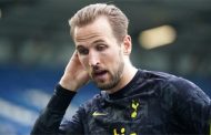 هاري كين متردد بين الانتقال إلى مانشستر يونايتد أو ريال مدريد...
