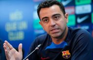 تشافي يطلب 12 مليون يورو صافية لتمديد عقده مع برشلونة...