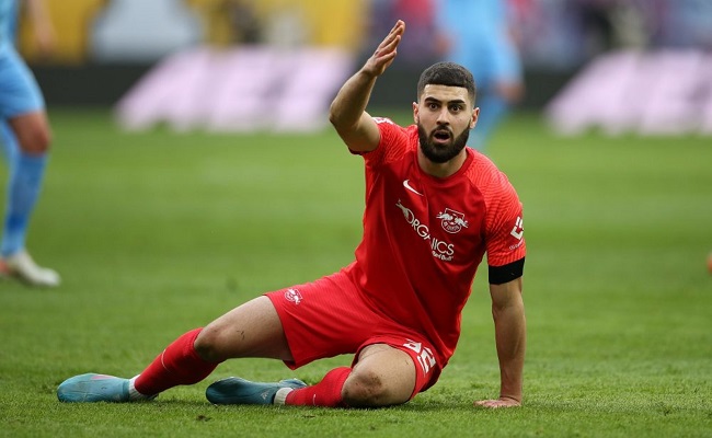 لايبزيغ يشترط جعل جفارديول أغلى مدافع في التاريخ...