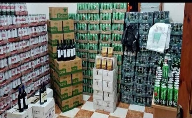 حجز 12480 وحدة من الخمور محلية الصنع