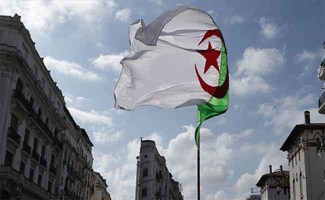 نجوم الوطن العربي يهنئون الجزائر بعيد استقلالها ال61...