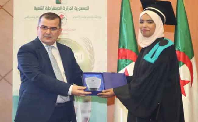 إشراف وزير العمل على حفل تخرج الدفعة الثامنة بالمدرسة العليا للضمان الاجتماعي