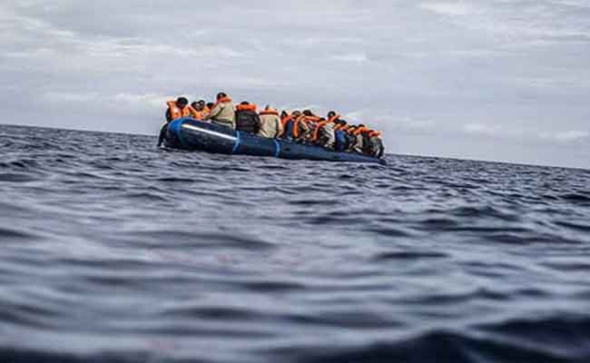 الإطاحة بشبكة دولية تحترف تنظيم الهجرة السرية بوهران
