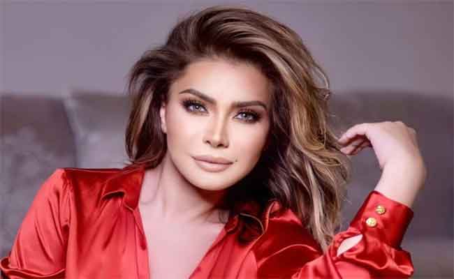 نوال الزغبي تغازل الجمهور الخليجي ب