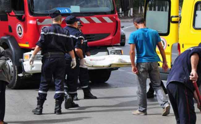 انقلاب سيارة يخلف مصرع طفلتين وإصابة شخصين بالجلفة