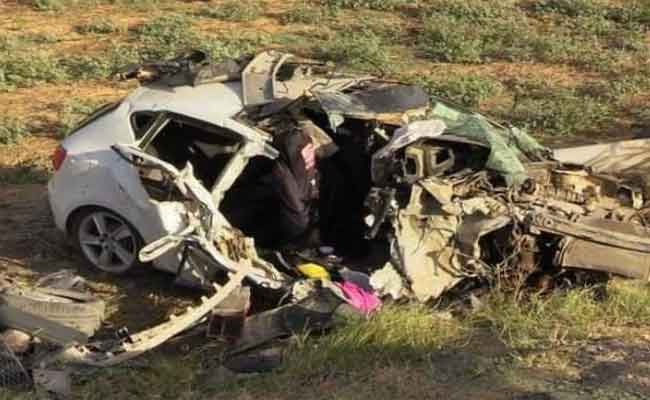 اصطدام سيارة بشاحنة يخلف مصرع ثلاثة نساء و4 مصابين بڨالمة