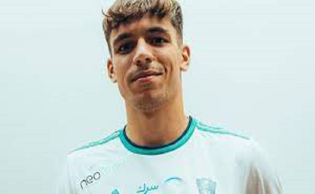 الأهلي السعودي يتمم صفقة التعاقد مع غابرييل فيغا...