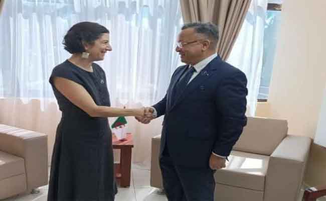 بداري يتباحث مع نظيرته الشيلية سبل تعزيز التعاون الثنائي