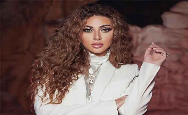 تكريم ميريام فارس بجائزة مميزة في حفل جوائز