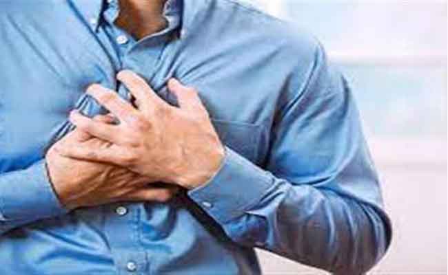 الفرق بين النوبة والسكتة القلبية كبير...إليك طرق الإنقاذ