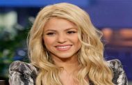 شاكيرا تحلق في سماء 20 بلدا في جولة فنية عالمية عام 2024