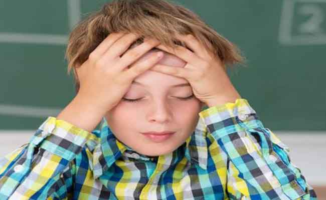 أسباب إصابة الأطفال بالصداع مع بداية العام الدراسي...