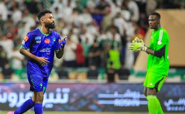 الأهلي السعودي يضم جلاده فراس البريكان...