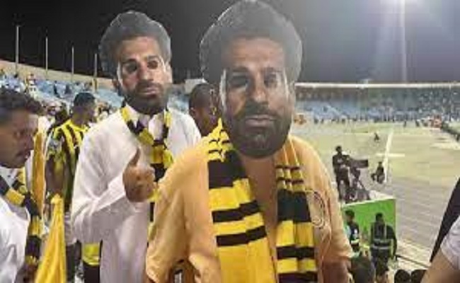 بسبب كوكسال بابا ومحمد صلاح سخرية متبادلة بين جماهير الهلال والاتحاد...