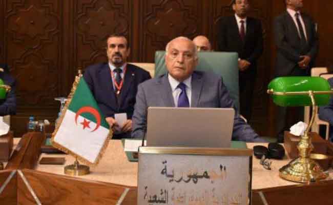 الجزائر تطالب بحماية المدنيين الفلسطينيين