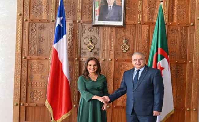 العلاقات الجزائرية-الشيلية: انعقاد الدورة الخامسة للمشاورات بين البلدين