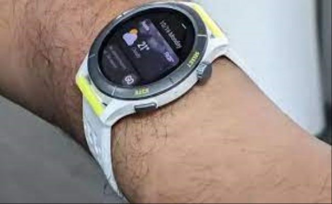 الساعة الرياضية الذكية Amazfit Cheetah المواصفات والميزات...