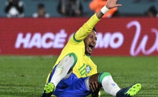 إصابة نيمار مرة أخرى مع منتخب البرازيل...
