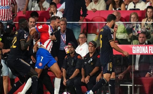 سيغيب عن الكلاسيكو...إيقاف ناتشو 3 مباريات