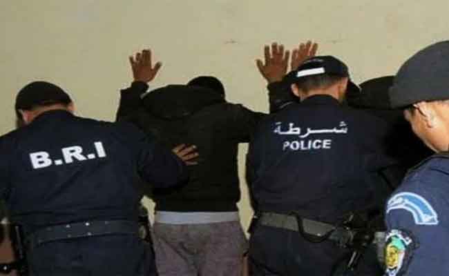 الإطاحة بثلاثة أشخاص نصبوا على مسنين باستعمال الطلاسم بعين الدفلى
