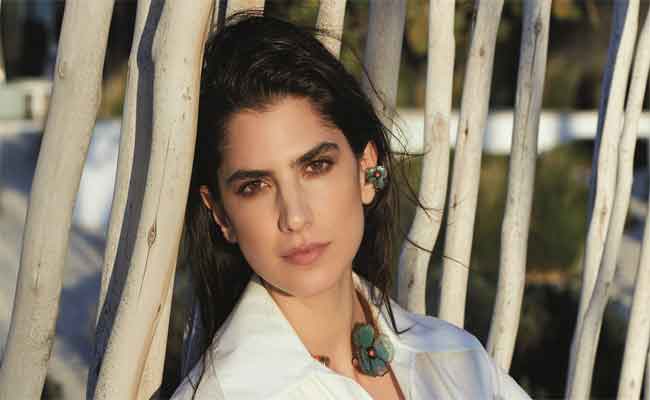 كارمن بصيص تقترب من دخول