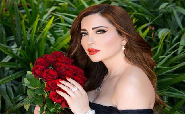 الحكم على نسرين طافش بالحبس 3 سنوات بسبب شيك بدون رصيد...