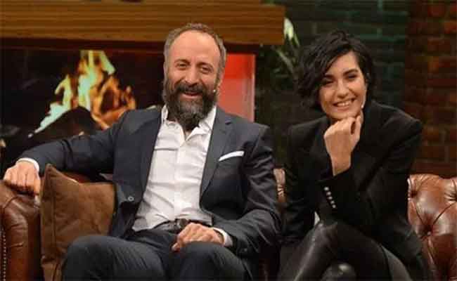 الحب يجمع مجددا خالد أرغنش و توبا بويوكستين على منصة