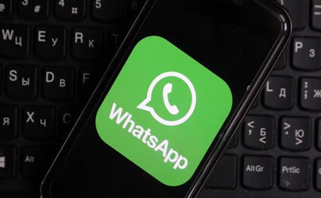 صدور ميزة ربط حساب واتساب بالبريد الإلكتروني قريباً...