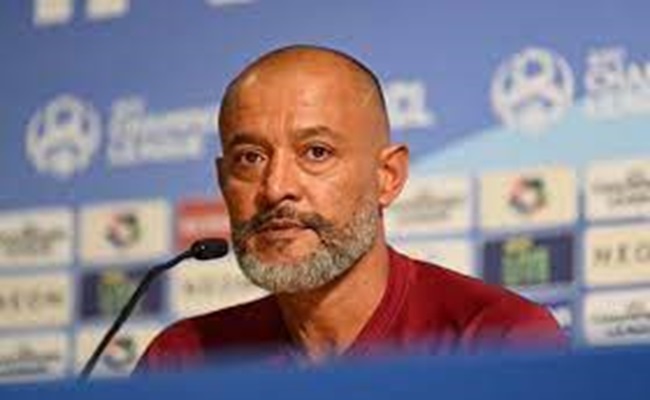 نادي الاتحاد يبحث عن بديل للمدرب نونو سانتو...